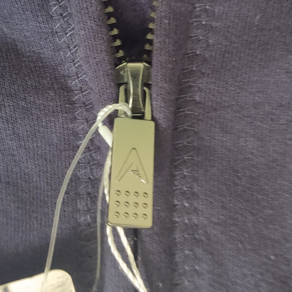 Notre Dame Dark Blue Hoodie - Picture 2 of 5